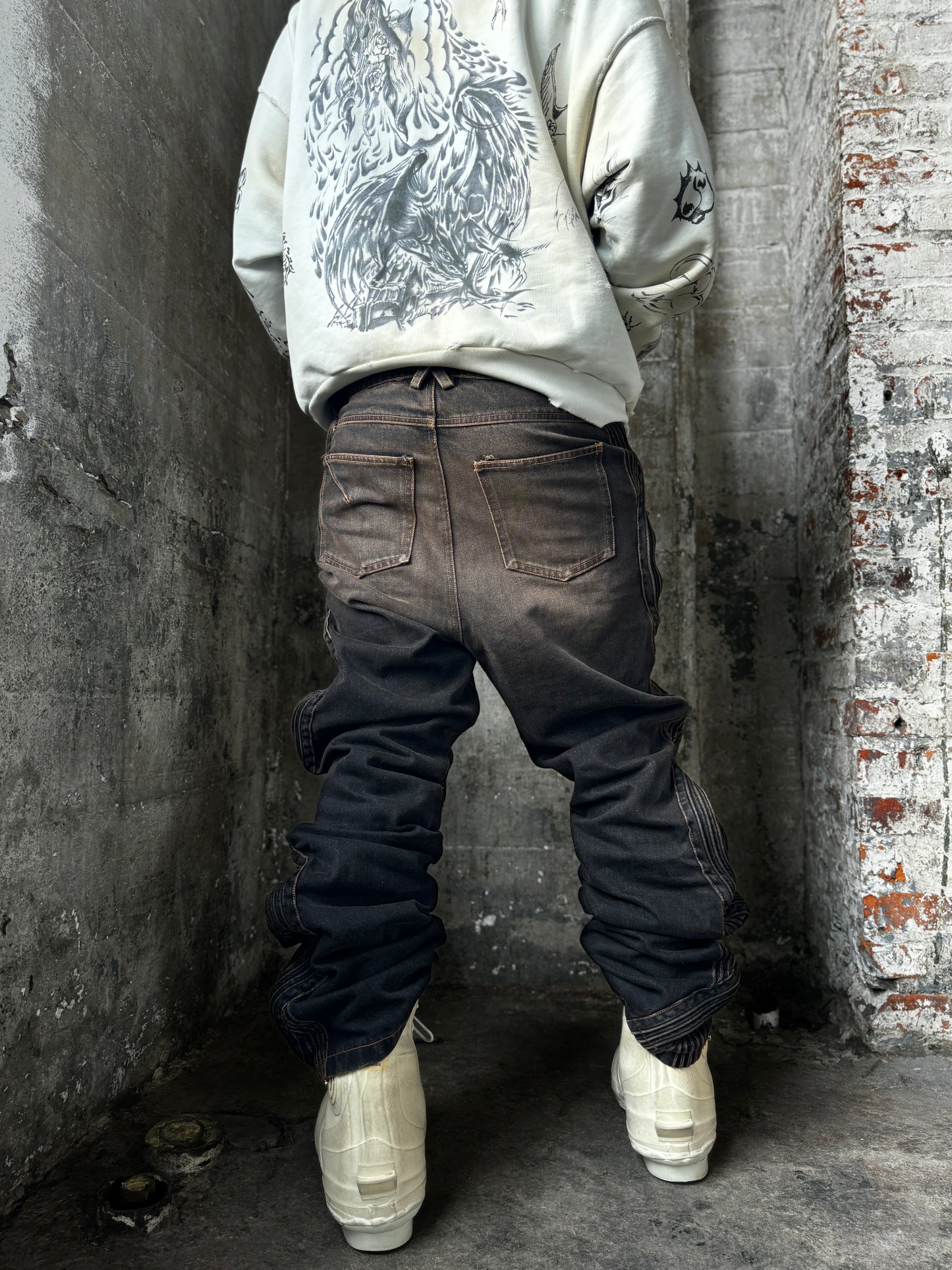 Waved Dirty Denim